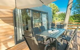 Apartments And Mobile Homes Makarska